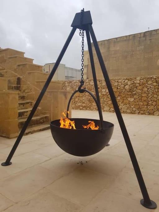 Farmhouse Villa With Large Pool And Garden In Gozo Għarb Exteriör bild