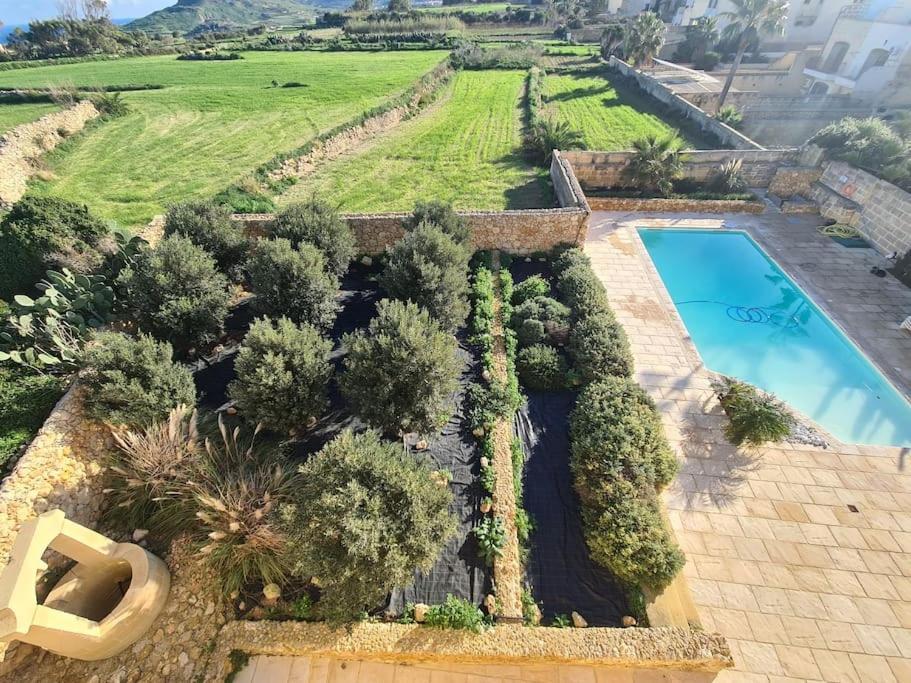 Farmhouse Villa With Large Pool And Garden In Gozo Għarb Exteriör bild