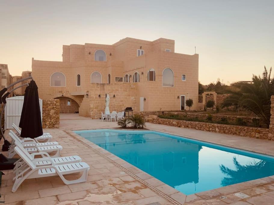 Farmhouse Villa With Large Pool And Garden In Gozo Għarb Exteriör bild