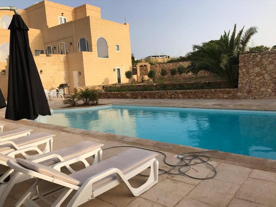 Farmhouse Villa With Large Pool And Garden In Gozo Għarb Exteriör bild