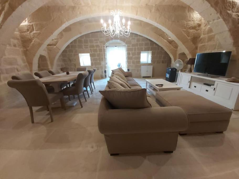 Farmhouse Villa With Large Pool And Garden In Gozo Għarb Exteriör bild